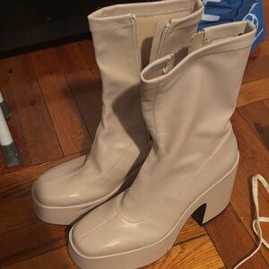 Zara Beige Heeled Platform Boots